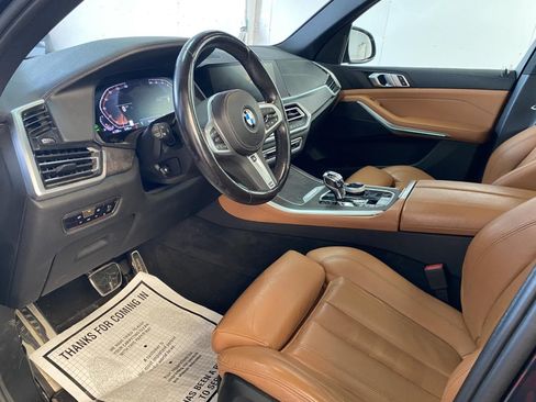 Used 2022 BMW X5 xDrive40i w/ M Sport Package AWD/4WD image 21
