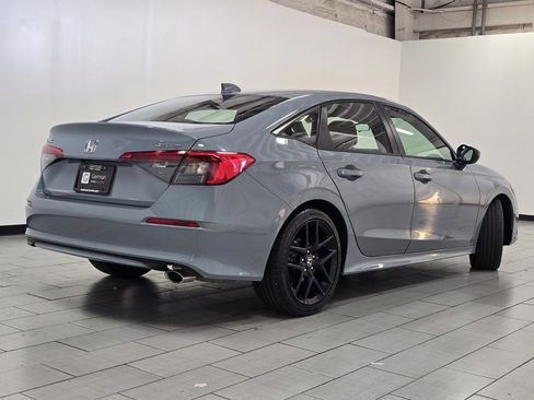 Used 2023 Honda Civic Sport image 15