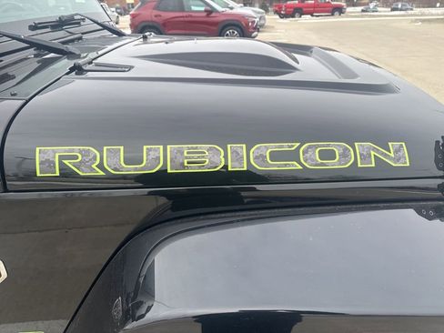 Used 2012 Jeep Wrangler Unlimited Rubicon image 11