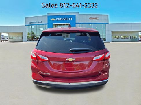 Used 2020 Chevrolet Equinox LT w/ Driver Convenience Package FWD image 6