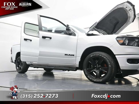 Used 2024 RAM 1500 Lone Star AWD/4WD image 35