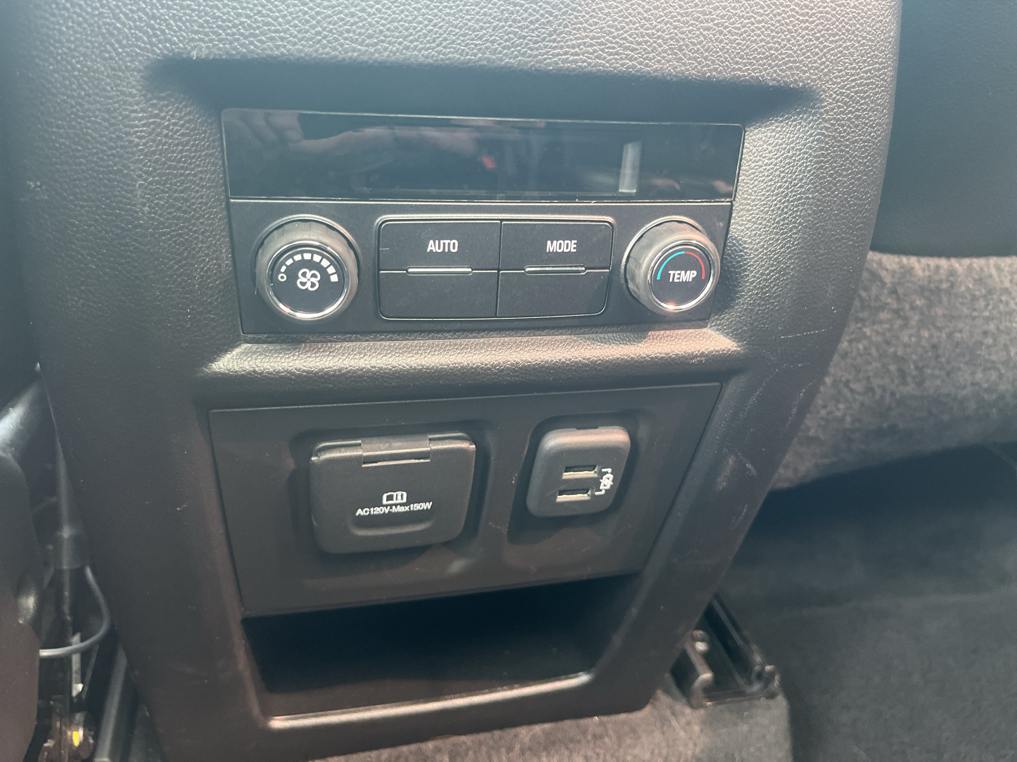 Used 2019 Chevrolet Traverse LT w/ LT Premium Package FWD image 27