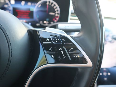 Used 2024 Mercedes-Benz S 580e 4MATIC Sedan image 21