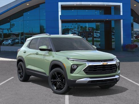 New 2026 Chevrolet TrailBlazer LT AWD/4WD image 7