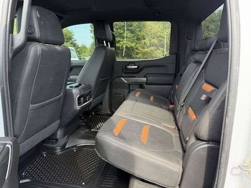 Used 2021 GMC Sierra 1500 AT4 AWD/4WD image 10