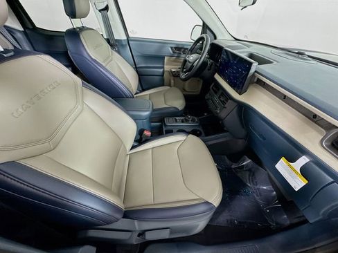 New 2026 Ford Maverick Lariat image 28