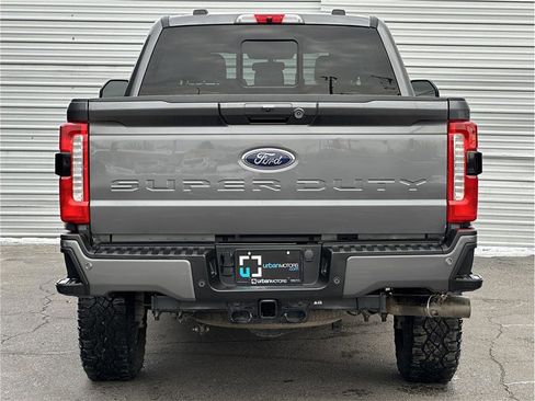 Used 2024 Ford F350 Lariat w/ Lariat Ultimate Package image 10