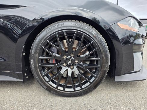Used 2021 Ford Mustang GT w/ GT Performance Package RWD image 11