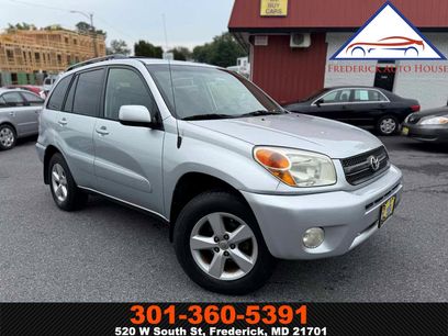 Used 2005 Toyota RAV4 4WD