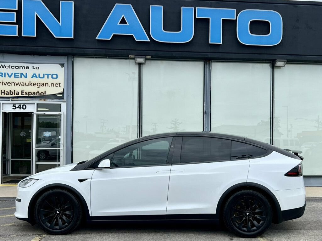 Used 2022 Tesla Model X AWD/4WD image 2
