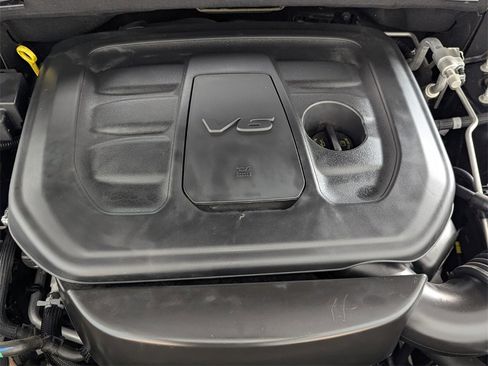 Used 2021 Jeep Grand Cherokee Limited w/ Luxury Group II image 9