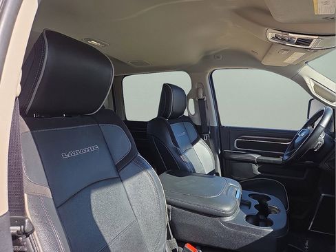 Used 2024 RAM 2500 Laramie image 13