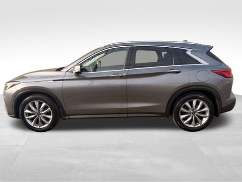 Used 2020 INFINITI QX50 Luxe w/ Navigation Package image 10