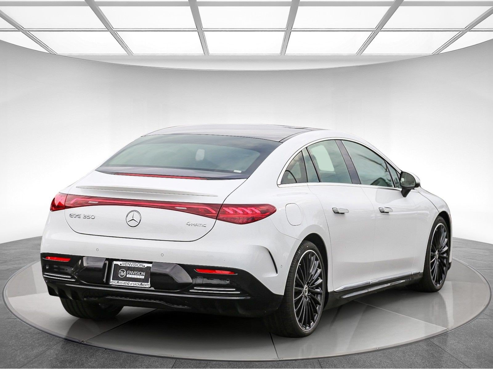 Used 2024 Mercedes-Benz EQE 350+ 4MATIC Sedan image 4