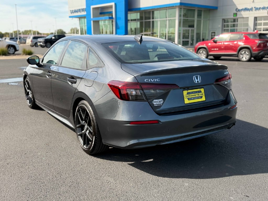 Used 2025 Honda Civic Sport image 9