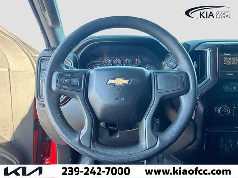 Used 2019 Chevrolet Silverado 1500 Custom w/ Custom Value Package image 33