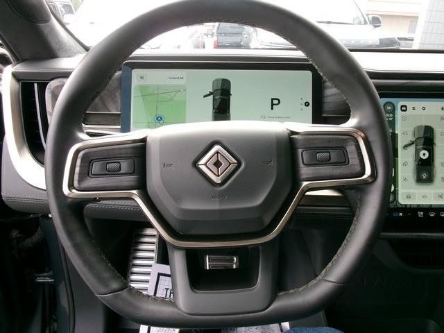 Used 2022 Rivian R1T Launch Edition AWD/4WD image 9