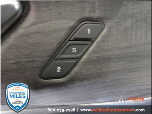 Used 2024 Jeep Grand Cherokee L Limited w/ Black Appearance Package AWD/4WD image 20