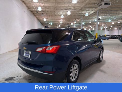 Used 2019 Chevrolet Equinox LT w/ Driver Convenience Package image 3