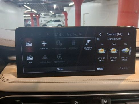 Used 2023 Genesis G70 2.0T w/ Sport Prestige Package image 27