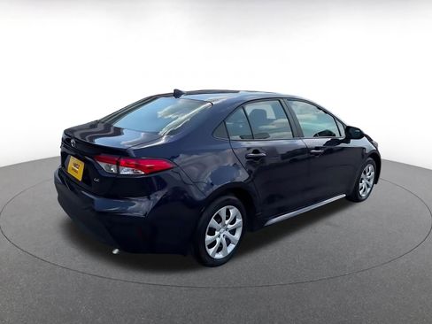 Used 2025 Toyota Corolla LE FWD image 21
