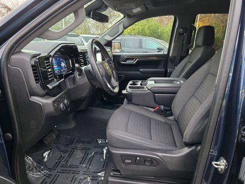 Certified 2023 Chevrolet Silverado 1500 LT image 19