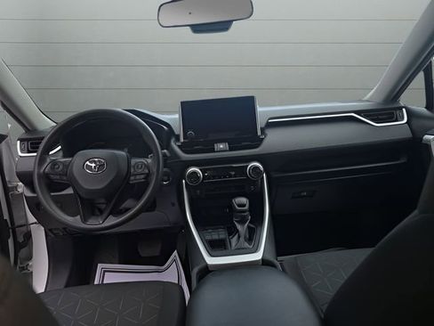Used 2024 Toyota RAV4 XLE image 12