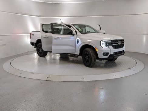 New 2025 Ford Ranger Lariat w/ FX4 Off-Road Package image 7