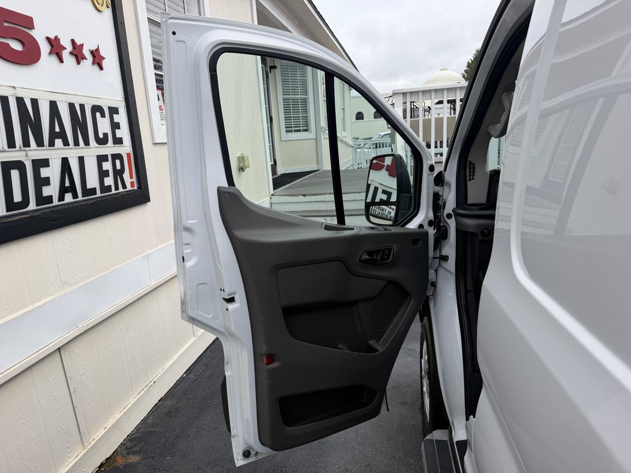 Used 2022 Ford Transit 250 Low Roof w/ Exterior Upgrade Package RWD image 8