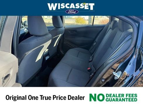 Used 2023 Toyota Corolla LE image 5