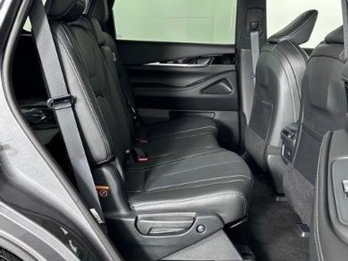 Certified 2025 INFINITI QX60 Pure image 30