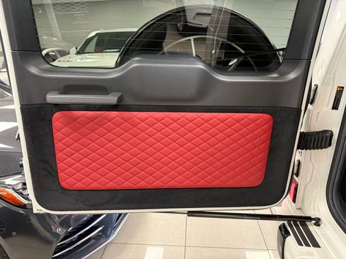 Used 2019 Mercedes-Benz G 550 image 33