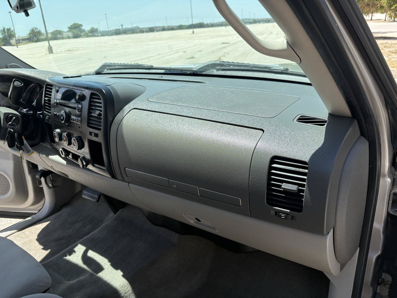 Used 2009 GMC Sierra 1500 SLE w/ Power Pack Plus RWD image 29
