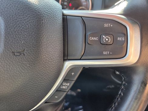 Used 2024 RAM 3500 Big Horn image 26