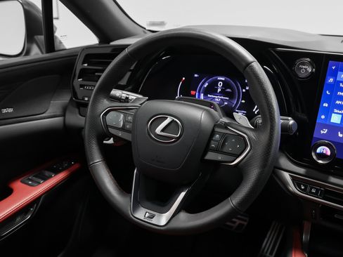 Used 2023 Lexus RX 500h F Sport image 35