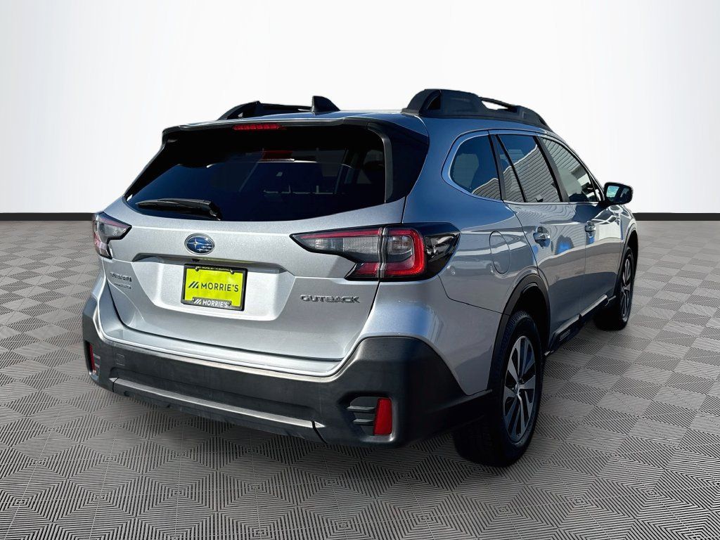 Used 2022 Subaru Outback Premium AWD/4WD image 4