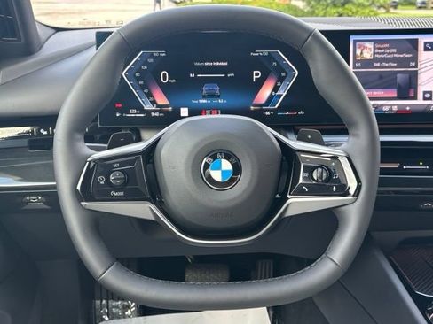 Certified 2026 BMW 530i RWD image 22