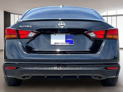 Used 2020 Nissan Altima 2.5 S FWD image 5