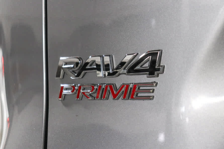 Used 2021 Toyota RAV4 XSE w/ Weather Package AWD/4WD image 9