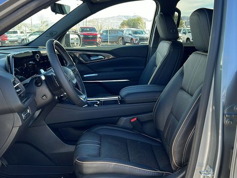 New 2026 Chevrolet Traverse High Country image 32