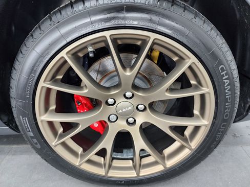 Used 2017 Dodge Challenger SRT Hellcat RWD image 35