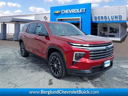New 2026 Chevrolet Traverse LT w/ Sun and Wheel Package