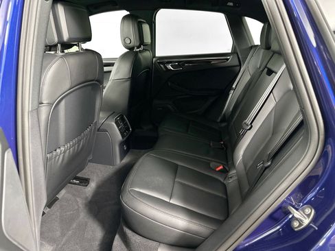 Certified 2026 Porsche Macan image 27