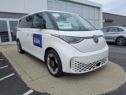 New 2025 Volkswagen ID. Buzz Pro S