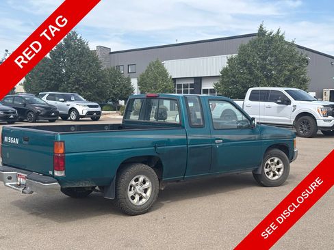 Used 1997 Nissan Pickup 2WD King Cab image 7