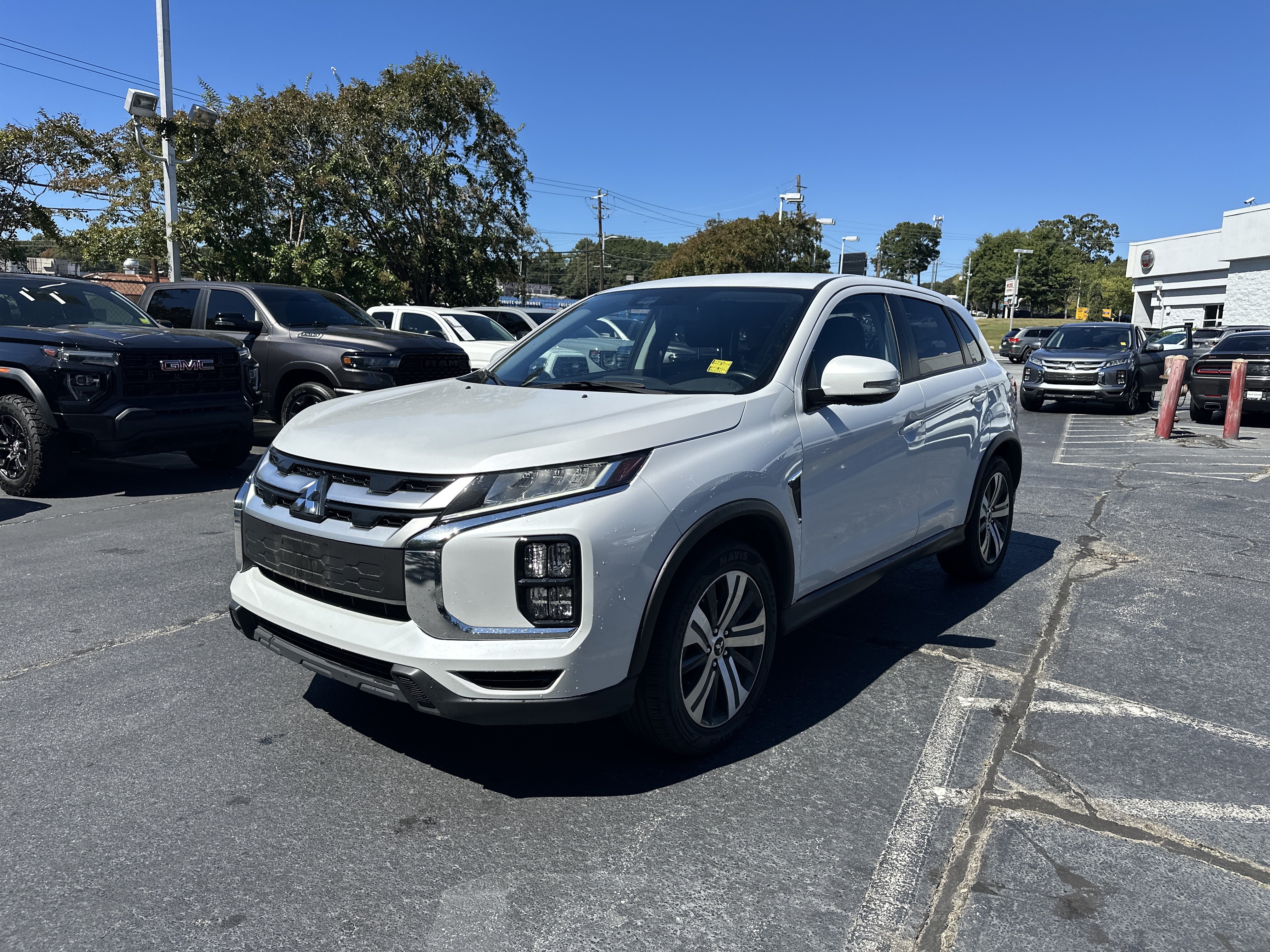 Used 2024 Mitsubishi Outlander Sport SE AWD/4WD image 5