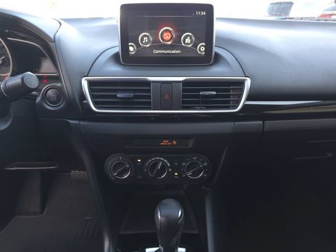 Used 2015 MAZDA MAZDA3 i Touring FWD image 23