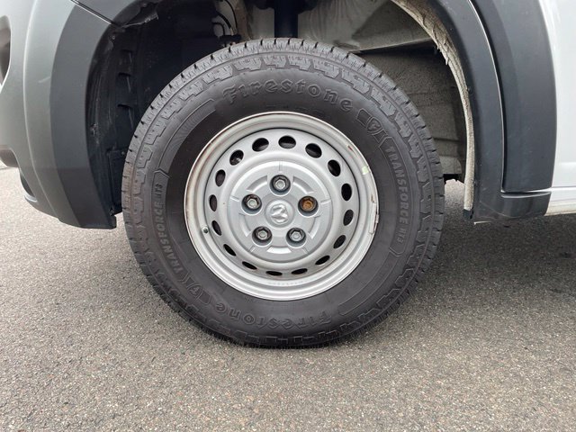 Used 2025 RAM ProMaster 2500 w/ Convenience Group FWD image 27