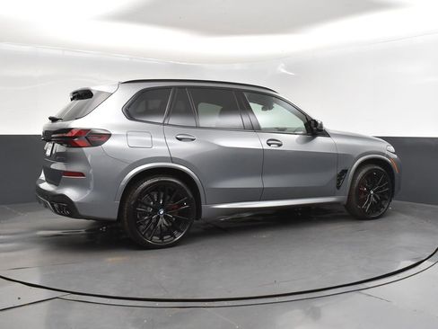 New 2026 BMW X5 M60i image 8