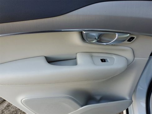 Certified 2024 Volvo XC90 B5 Core w/ Protection Package Premier image 14